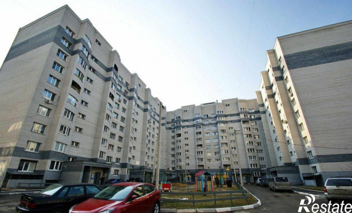 2-комн квартира Комиссарова ул, 4А