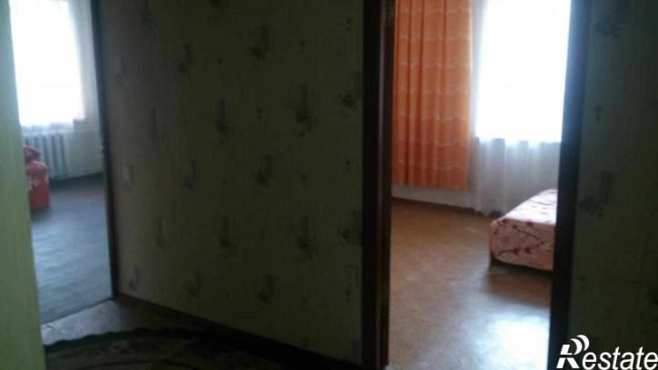 2-комн квартира Комиссарова ул, 12А
