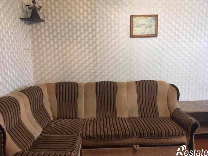 3-комн квартира Благонравова ул, 5