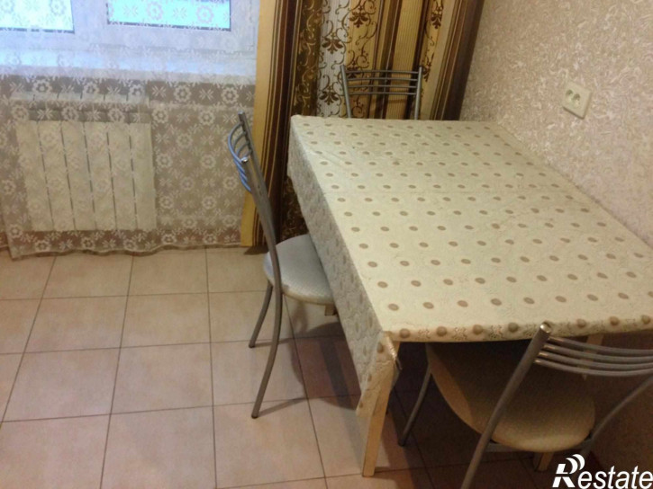 1-комн квартира Безыменского ул, 1А