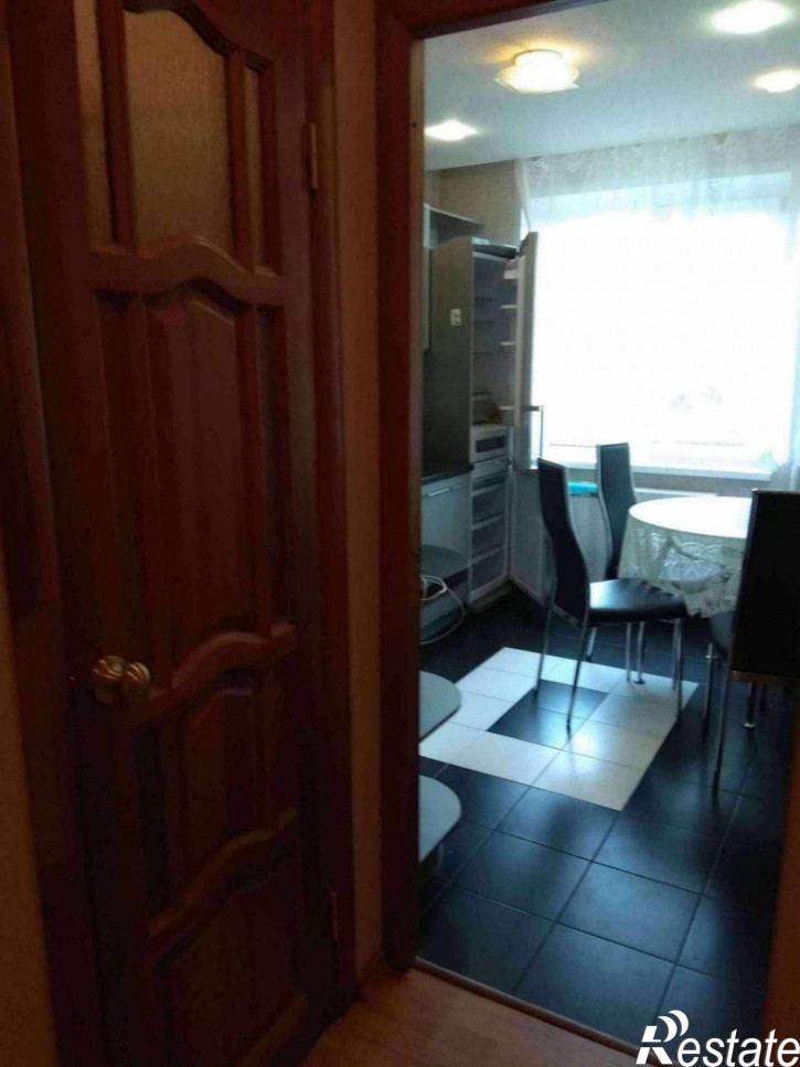 3-комн квартира Строителей пр-кт, 2А
