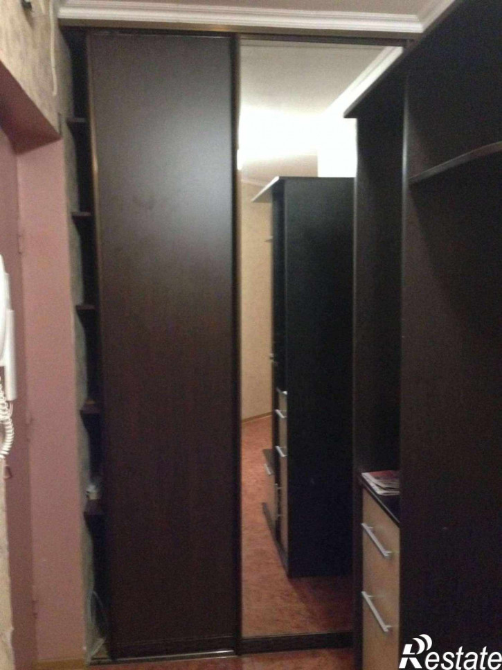 2-комн квартира Комиссарова ул, 1Г