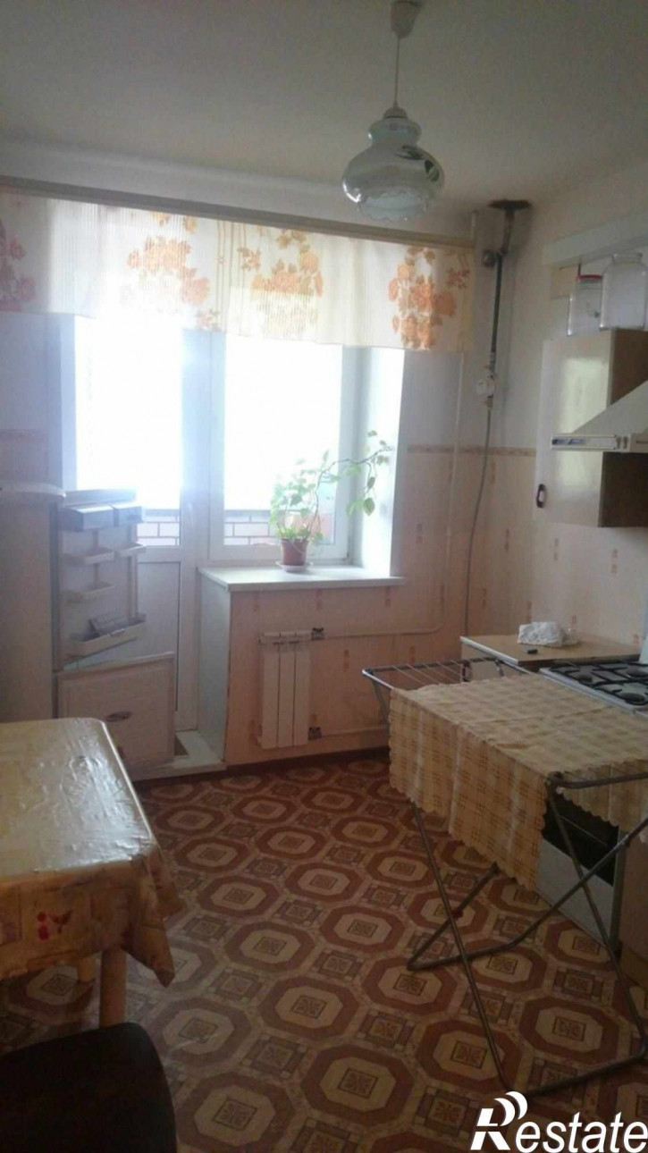 1-комн квартира Ставровская ул, 3