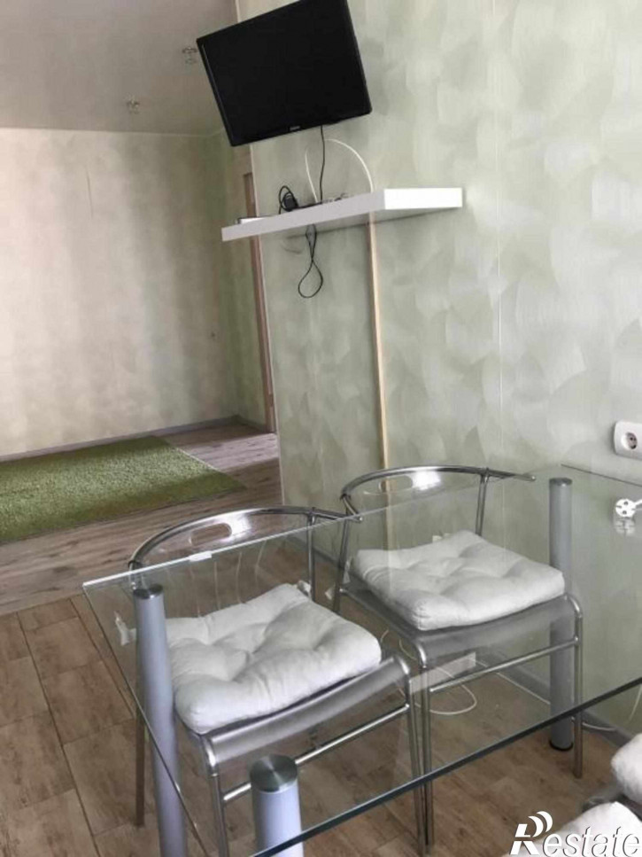 2-комн квартира Мира ул, 15