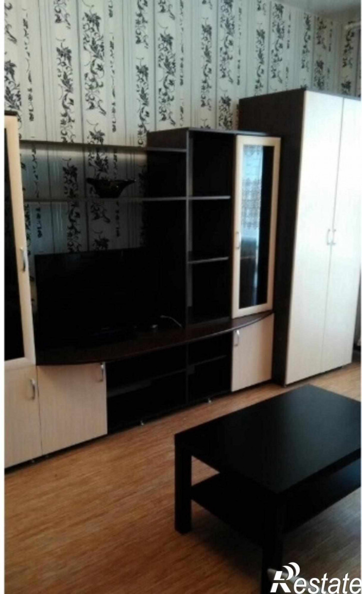 1-комн квартира Крайнова ул, 4
