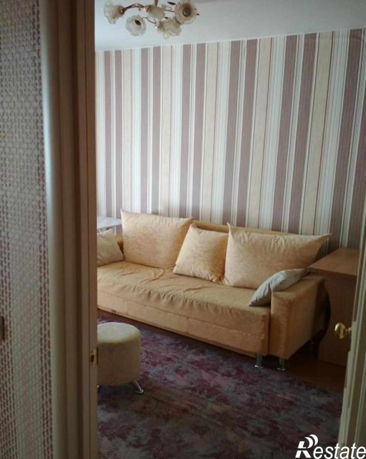 1-комн квартира Крайнова ул, 12