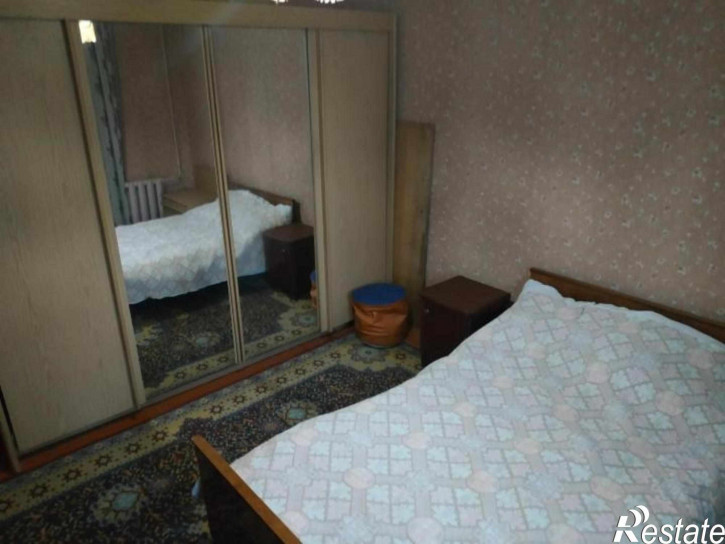 3-комн квартира Строителей пр-кт, 32