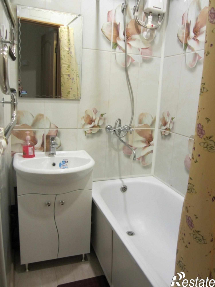 2-комн квартира Михайловская ул, 36