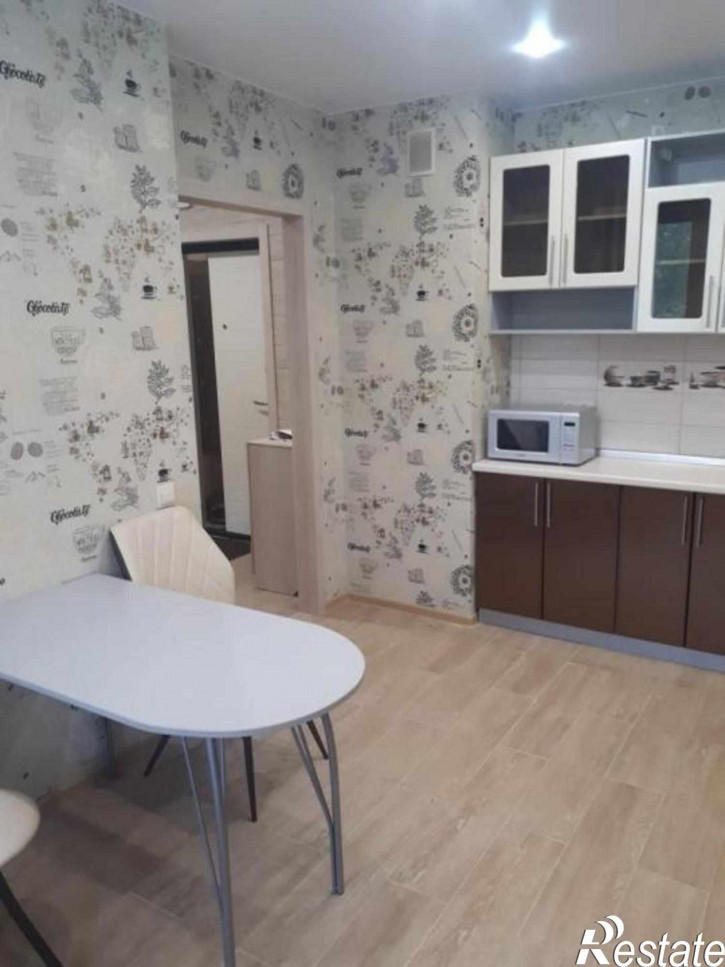 1-комн квартира Мира ул, 4