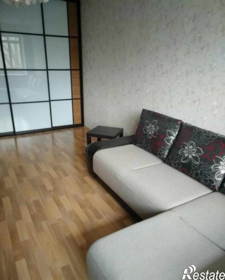 1-комн квартира Студенческая ул, 4
