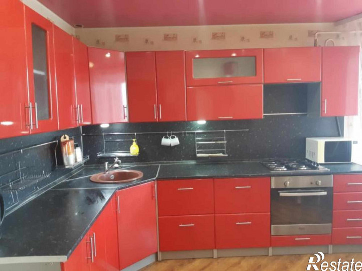 2-комн квартира Комиссарова ул, 1Г