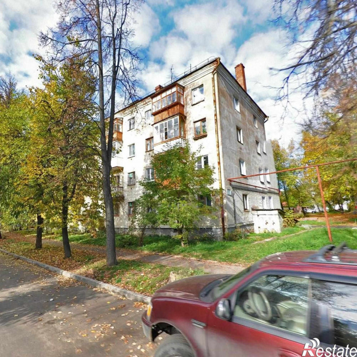 2-комн квартира Труда ул, 20