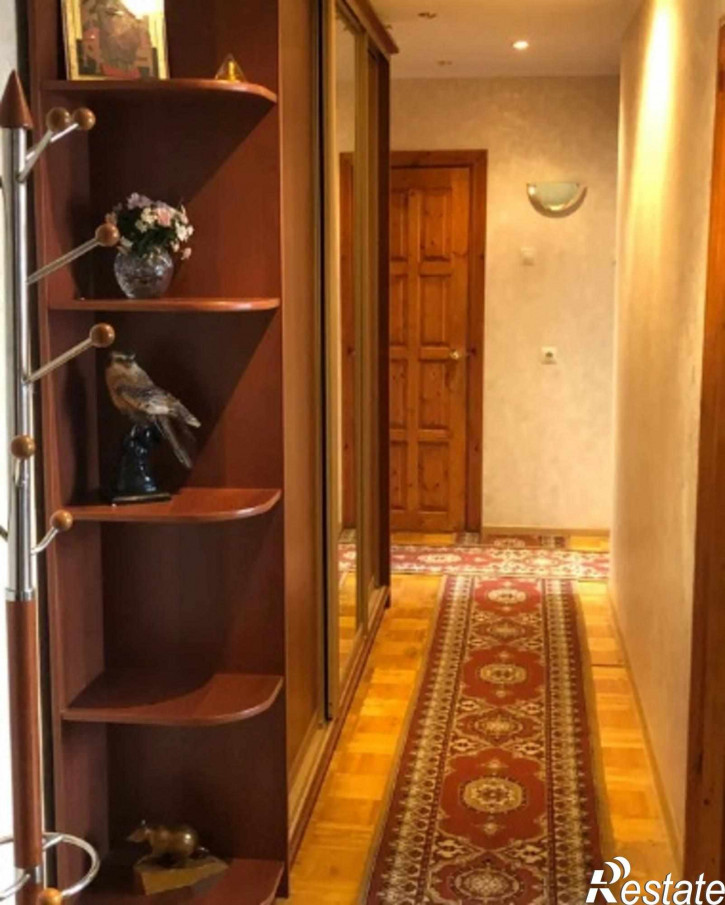 3-комн квартира Добросельская ул, 201Б