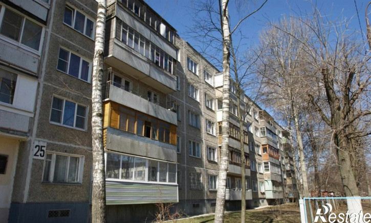 1-комн квартира Комиссарова ул, 25
