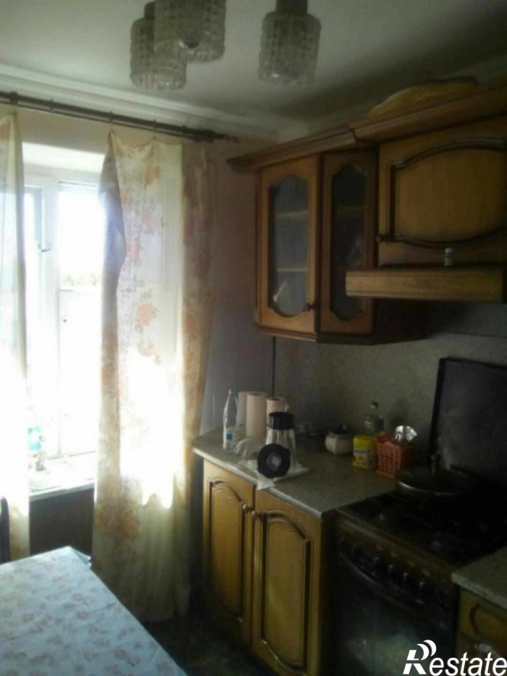 1-комн квартира Модорова ул, 3