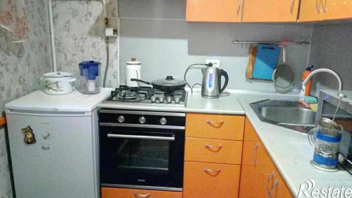 2-комн квартира Горького ул, 48