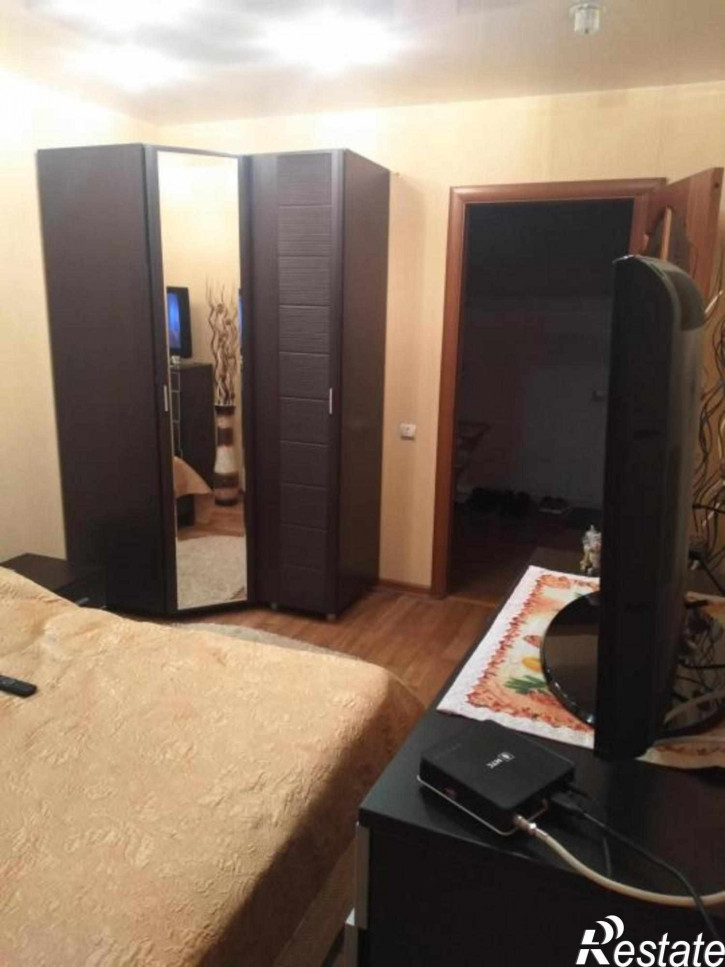 2-комн квартира Комиссарова ул, 1Г