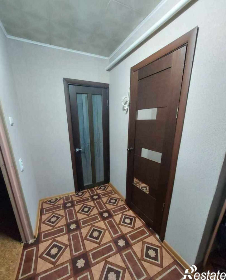 1-комн квартира Комиссарова ул, 9