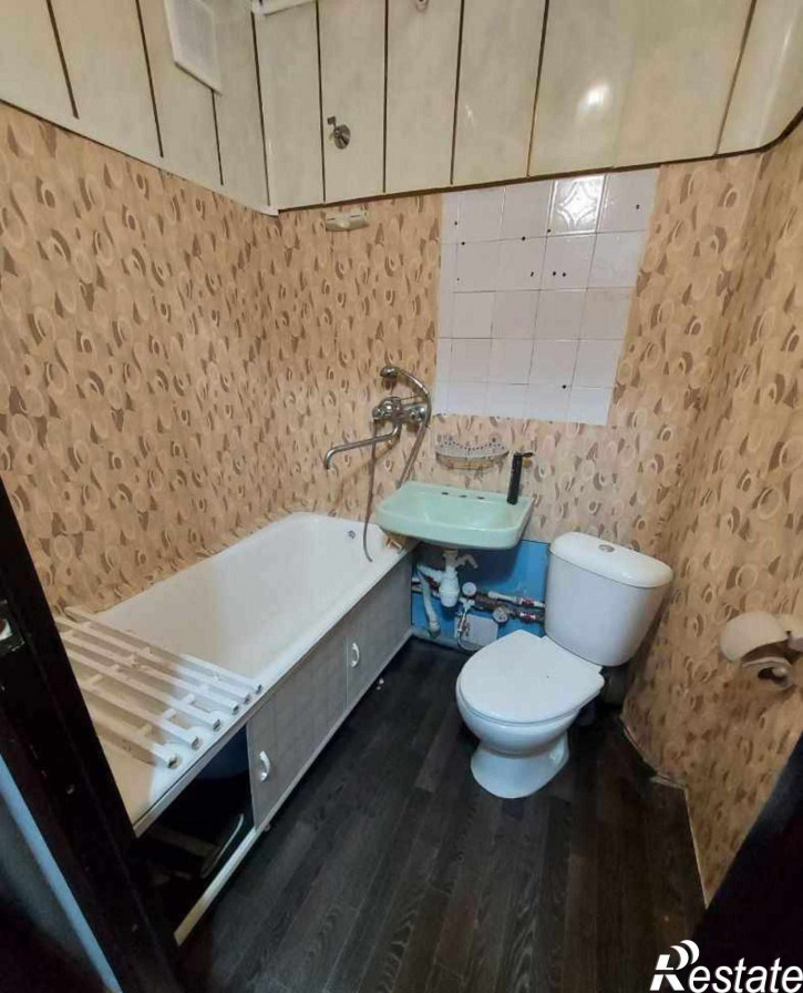 1-комн квартира Комиссарова ул, 9