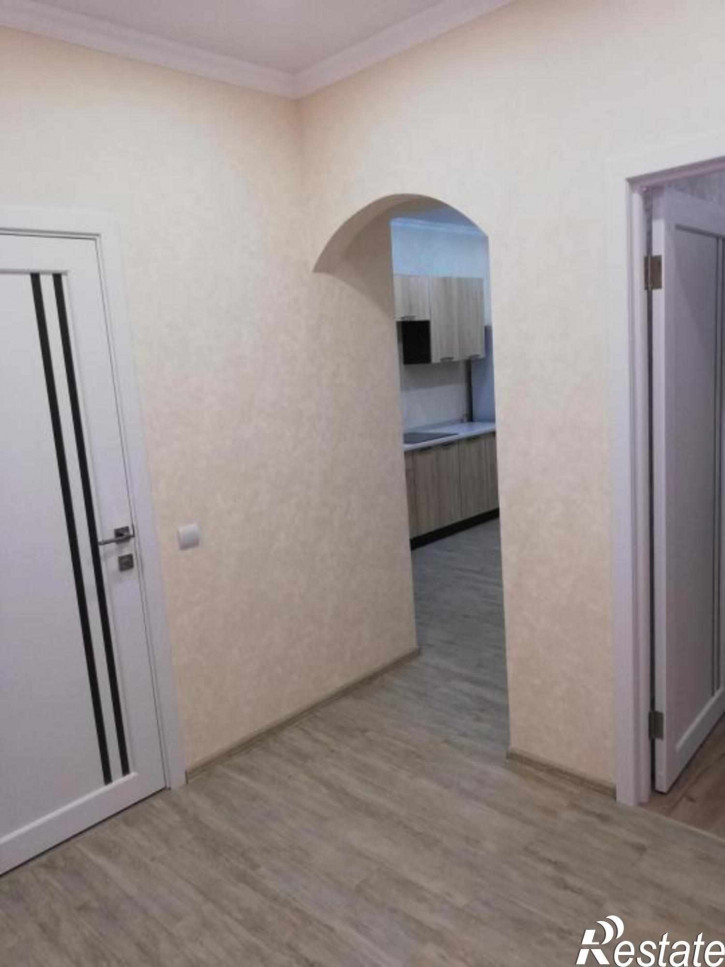 1-комн квартира Крайнова ул, 5