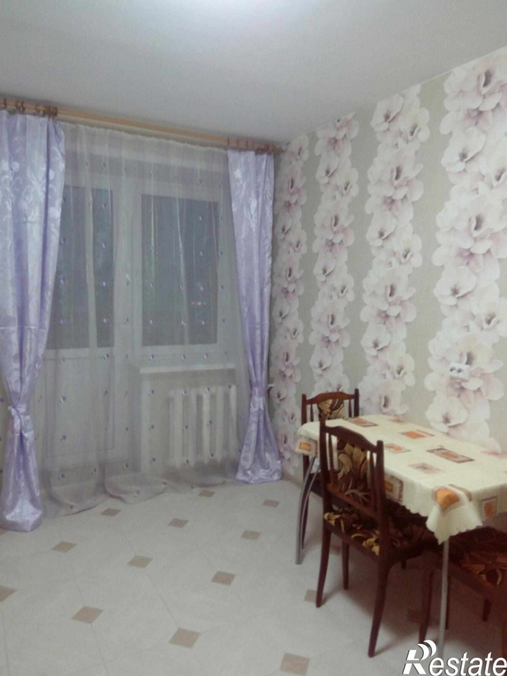 2-комн квартира Луначарского ул, 37Б
