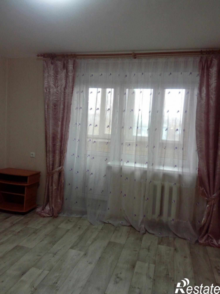 2-комн квартира Луначарского ул, 37Б