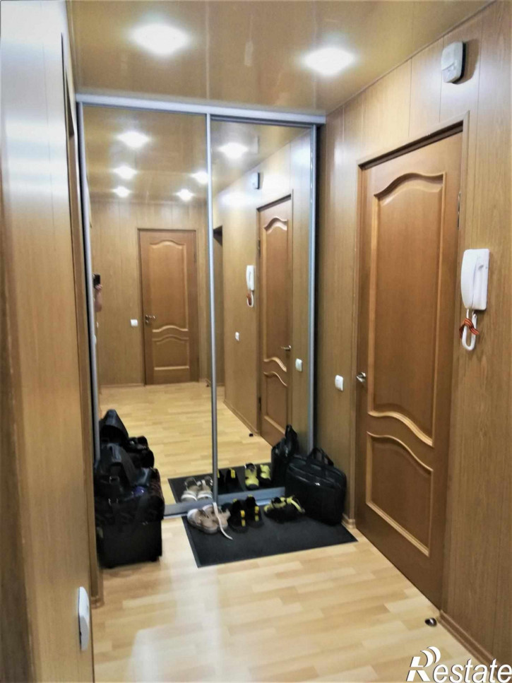 2-комн квартира Поворотная улица, 11