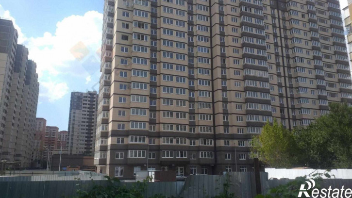 2-комн квартира Стахановская ул, 1