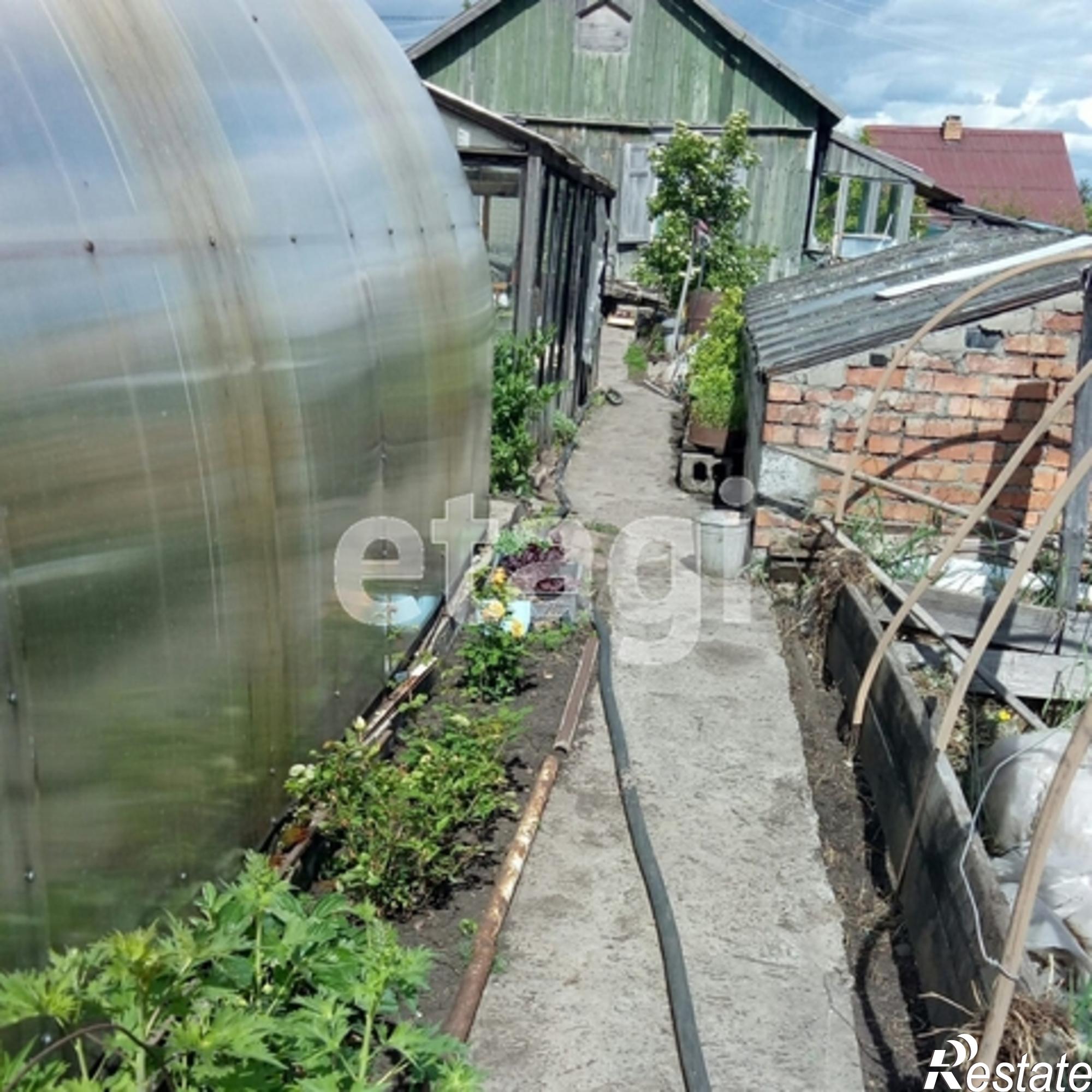 Купить дачу, дом, коттедж за 1 500 000 рублей на Array