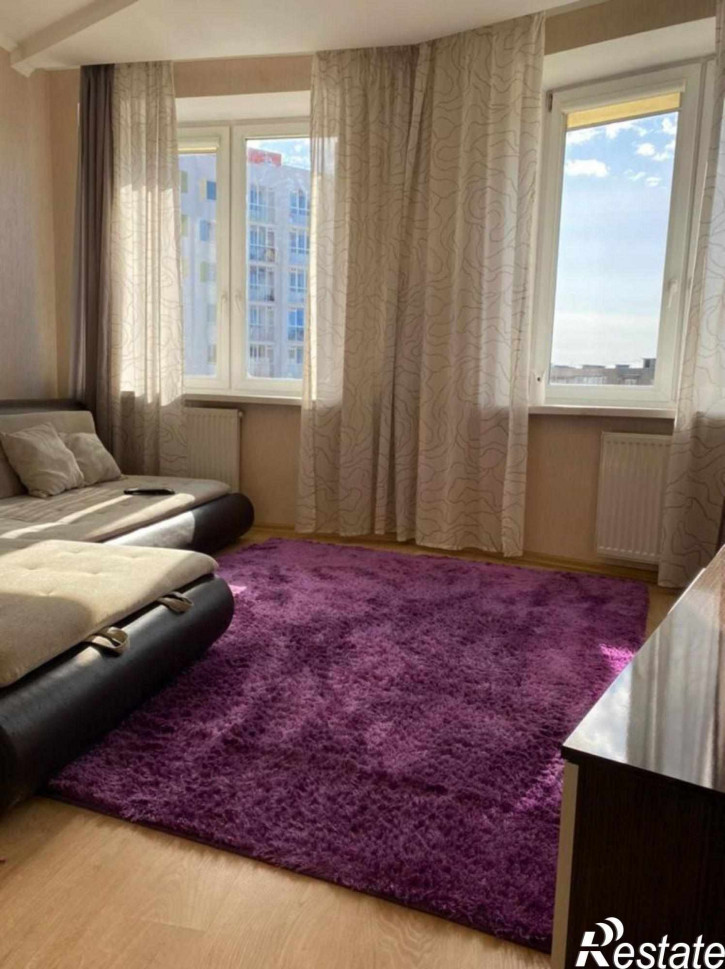 1-комн квартира Аксакова ул, 102