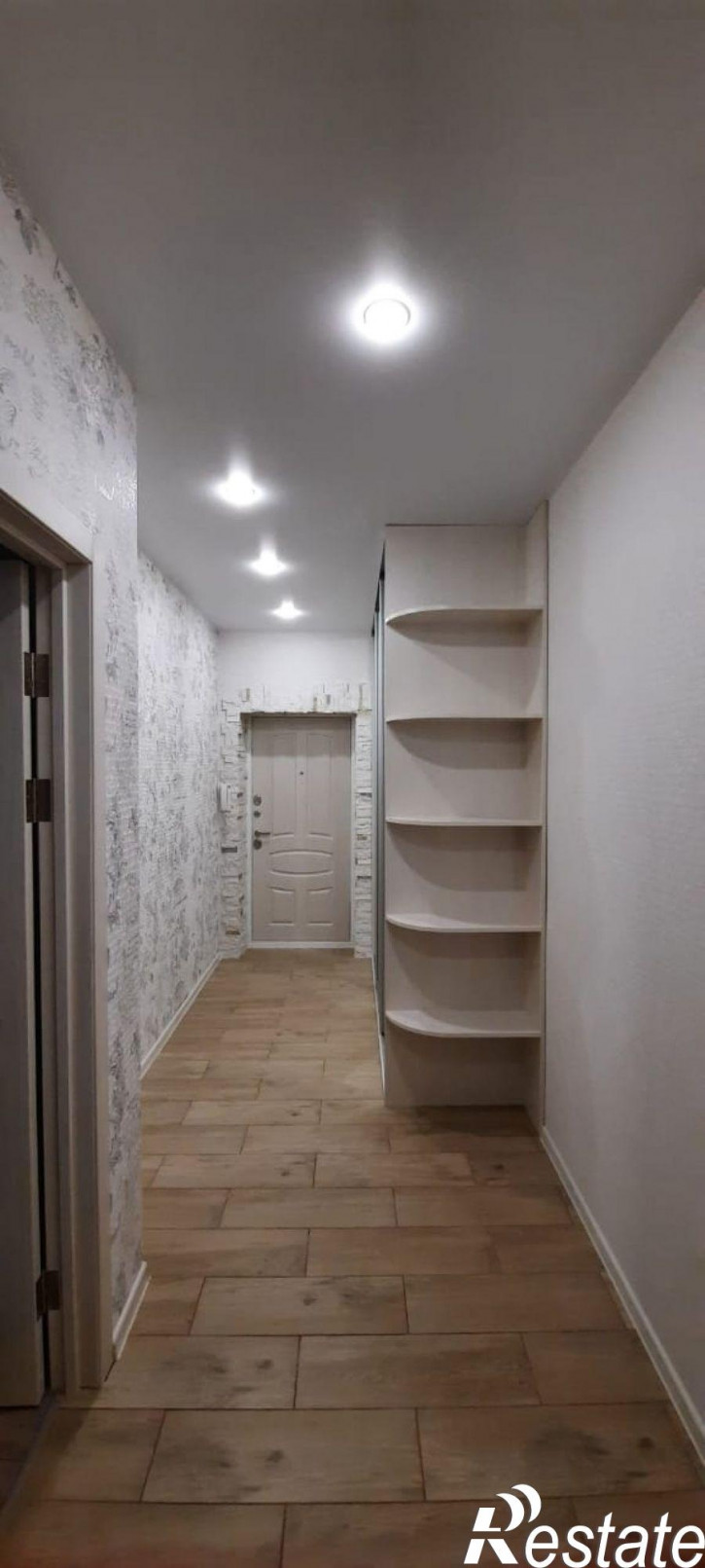 2-комн квартира Флотская ул, 9
