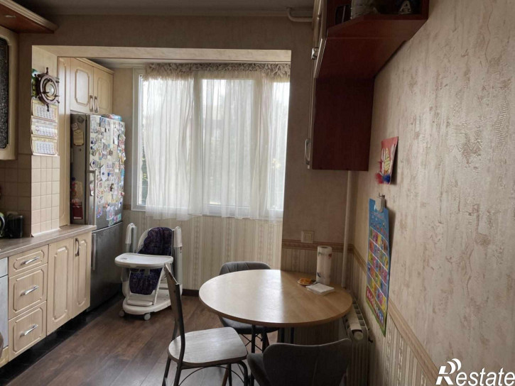 5-комн квартира Фрунзе ул, 72А