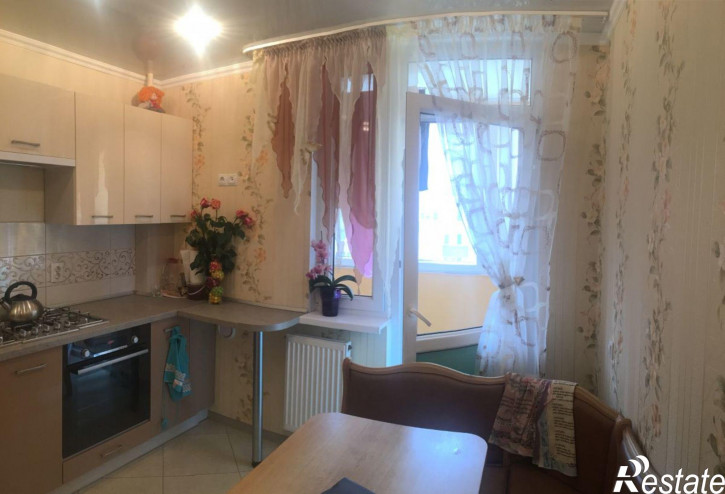 1-комн квартира Генерала Челнокова ул, 46