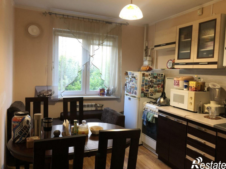 2-комн квартира Старшины Дадаева ул, 59