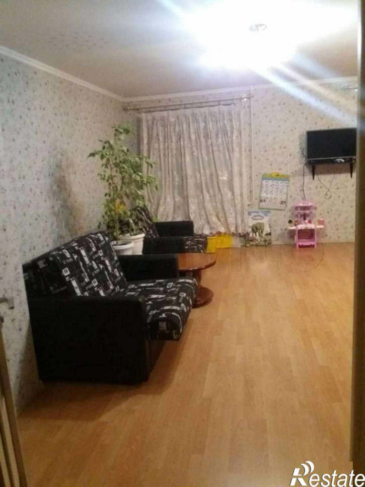 4-комн квартира Генерала Толстикова ул, 15/1