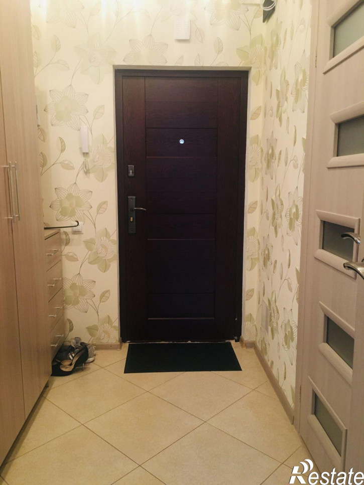 1-комн квартира Генерала Челнокова ул, 46