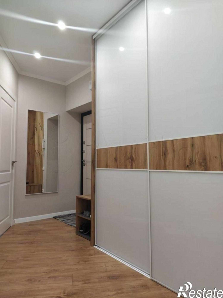 3-комн квартира Октябрьская ул, 37