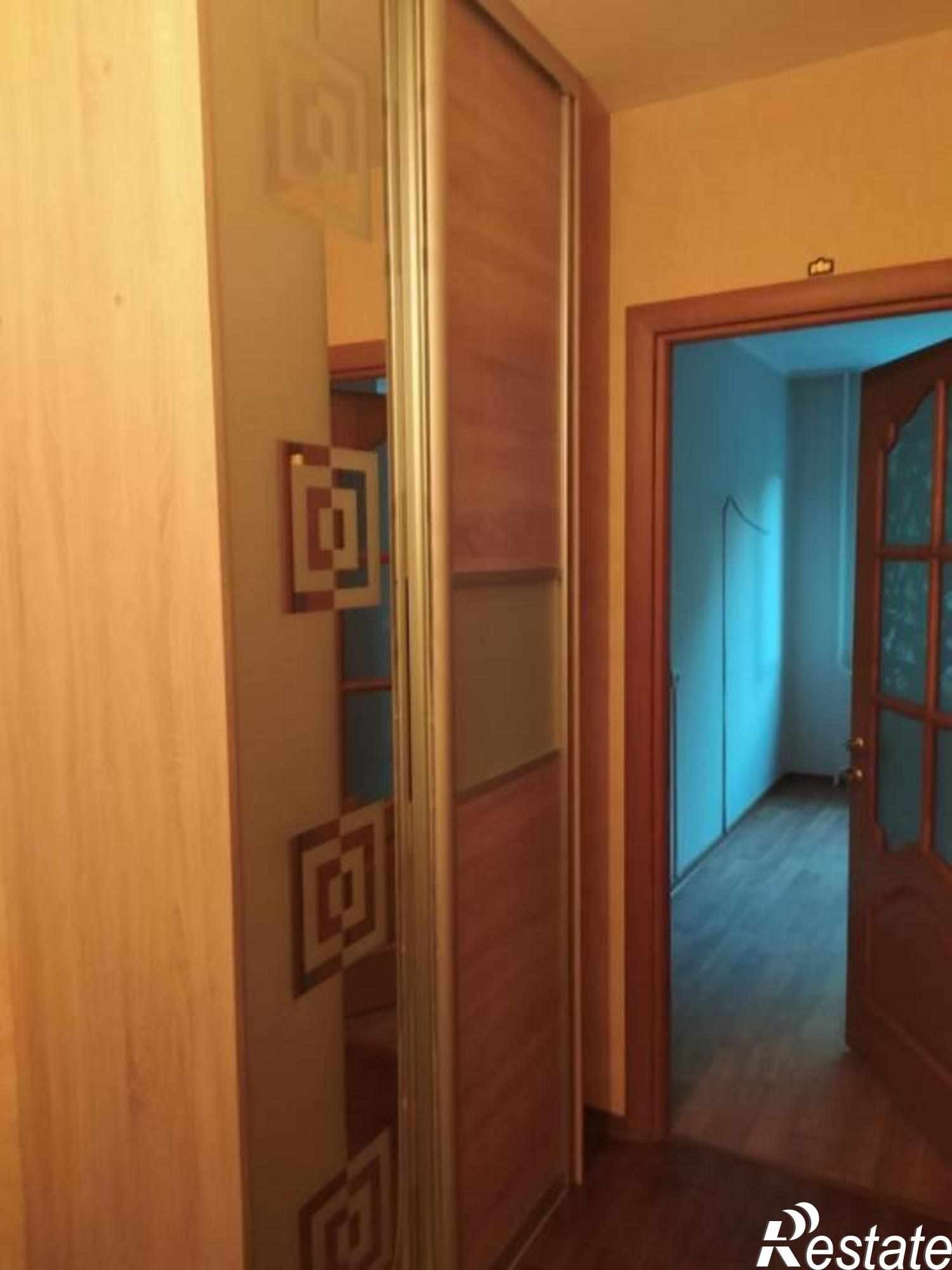Сдать квартиру за 15 000 рублей на Растопчина ул, 57
