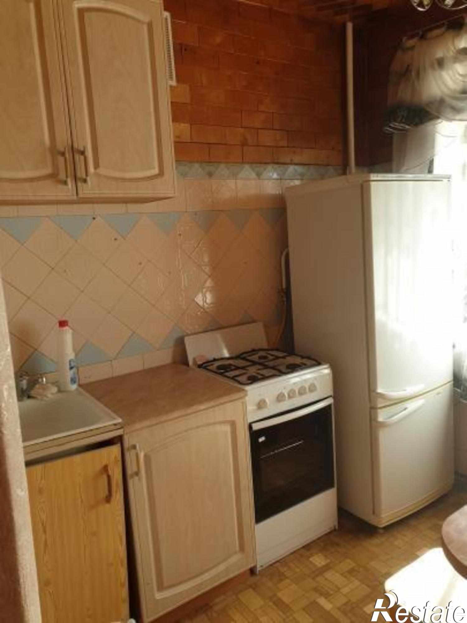Сдать квартиру за 13 000 рублей на Растопчина ул, 17