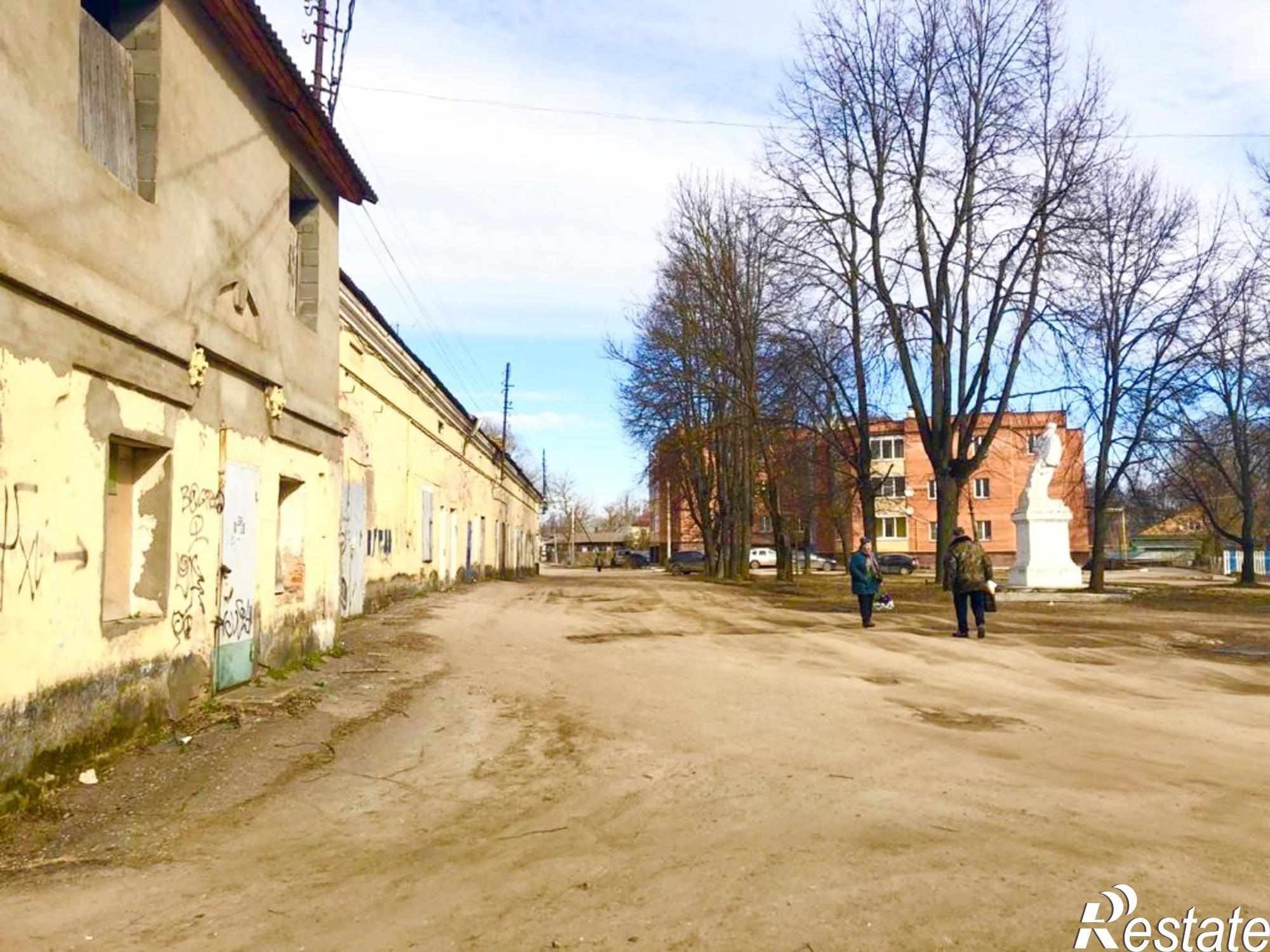 Купить помещение свободного назначения за 30 000 000 рублей на Комсомольская пл