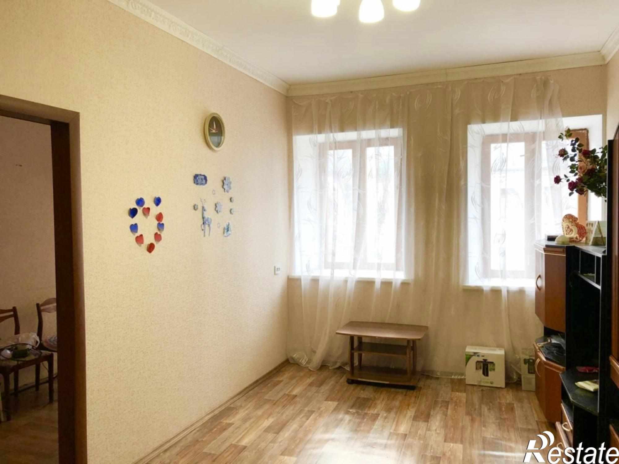 Купить квартиру за 6 000 000 рублей на Ростовская ул, 12