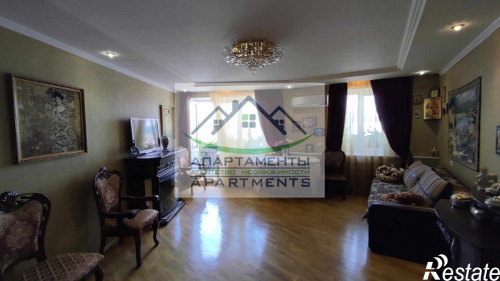 3-комн квартира Адмиральского ул, 57