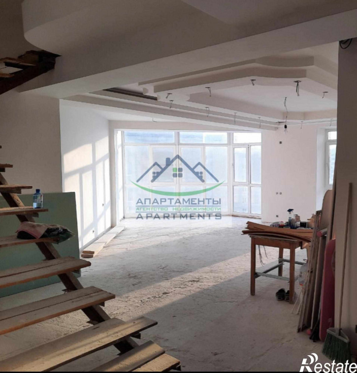 3-комн квартира Булгакова ул, 7