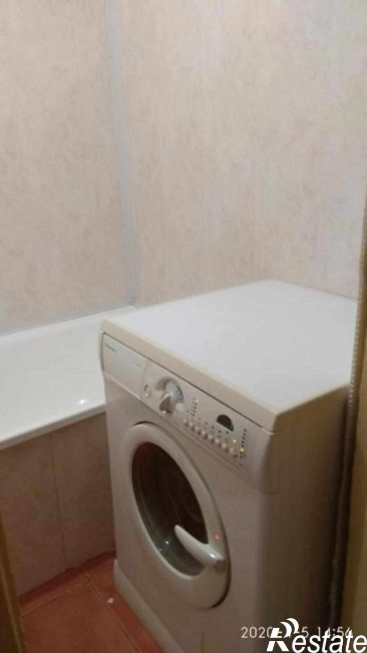 2-комн квартира Белоконской ул, 18