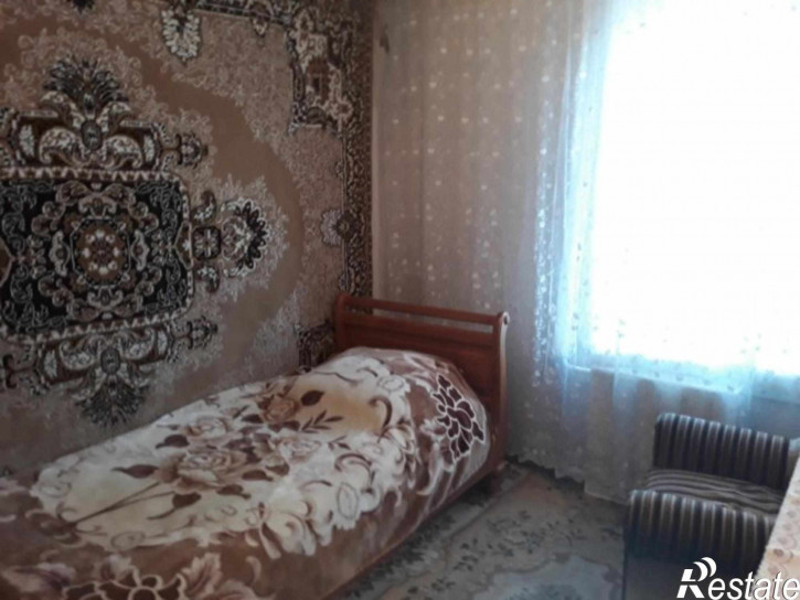 2-комн квартира Горького ул, 102