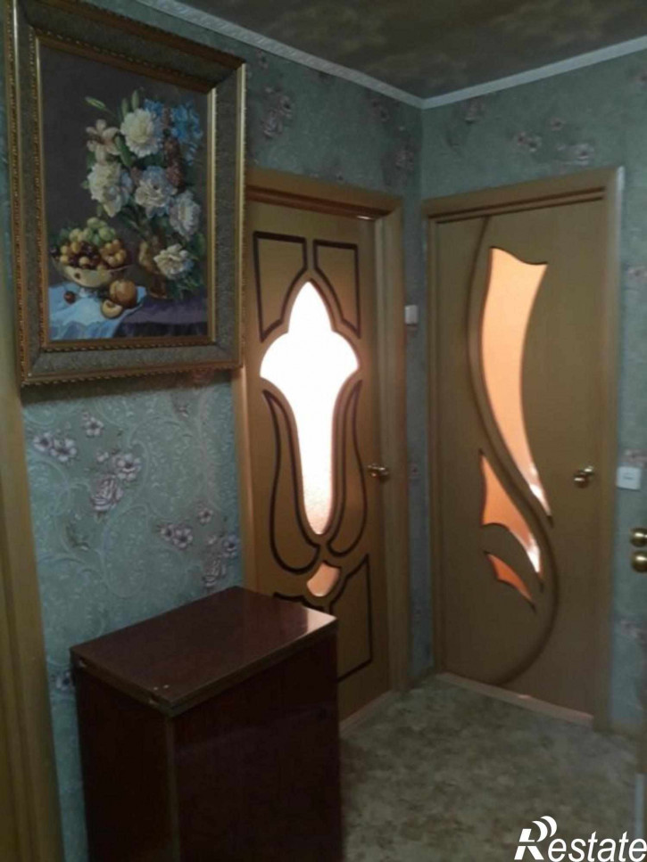 2-комн квартира Горького ул, 102