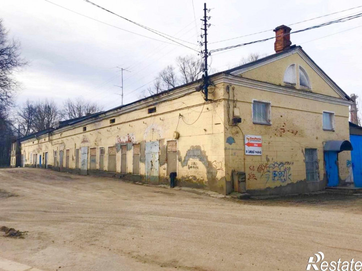 Помещение свободного назначения Комсомольская пл