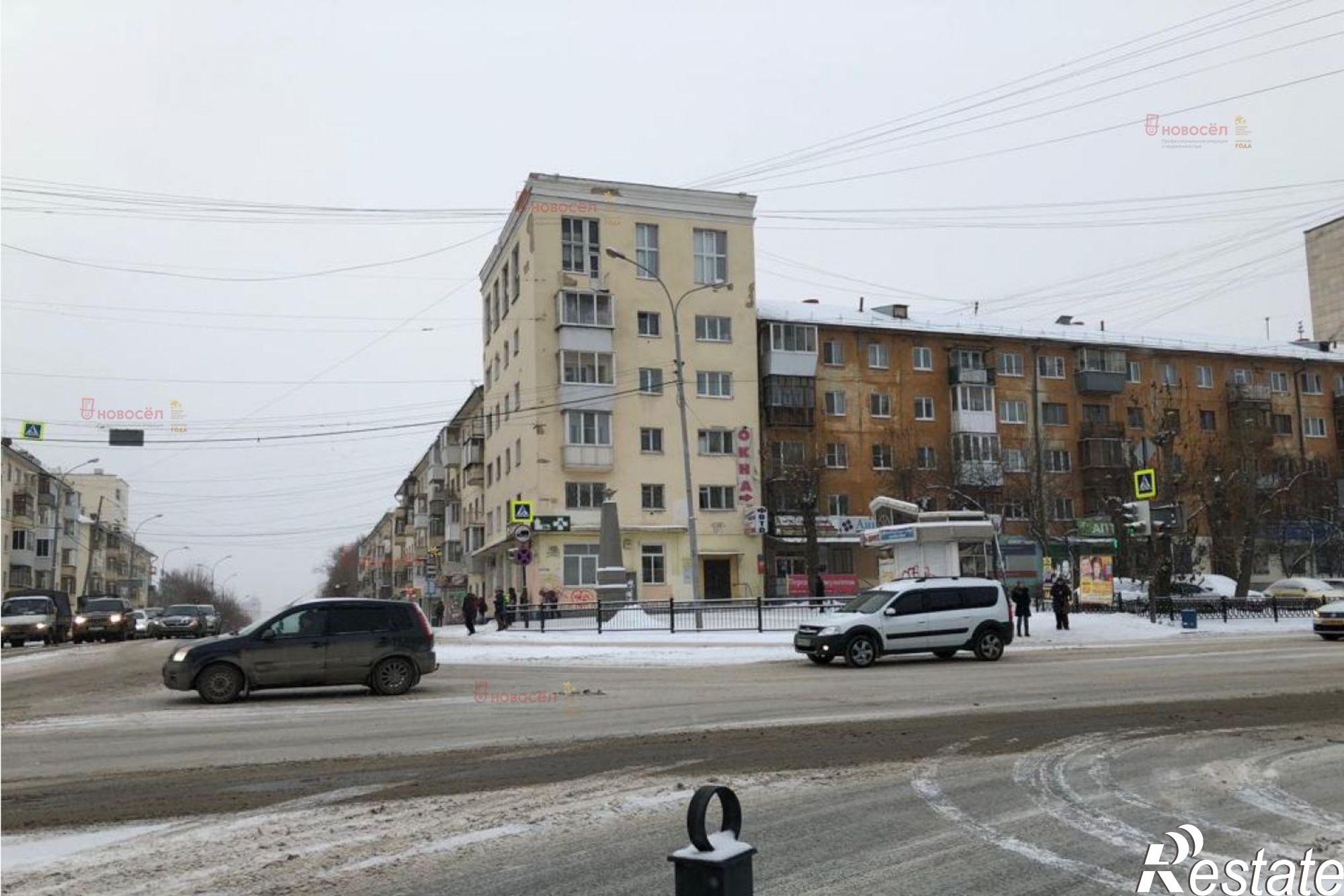 Купить торговое помещение за 11 300 000 рублей на Восточная 170