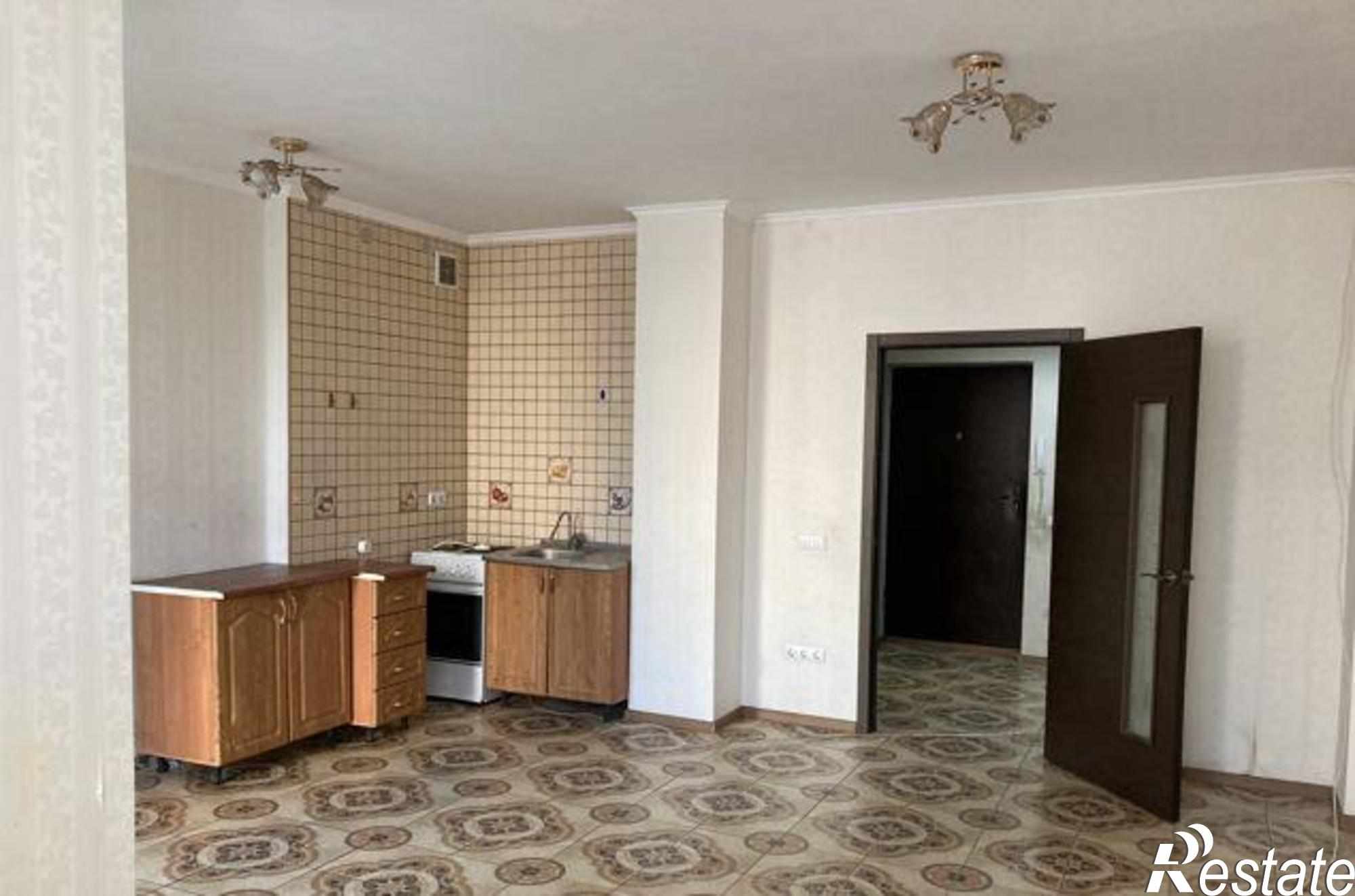 Купить квартиру за 2 630 000 рублей на Таганрогская улица, 132/3