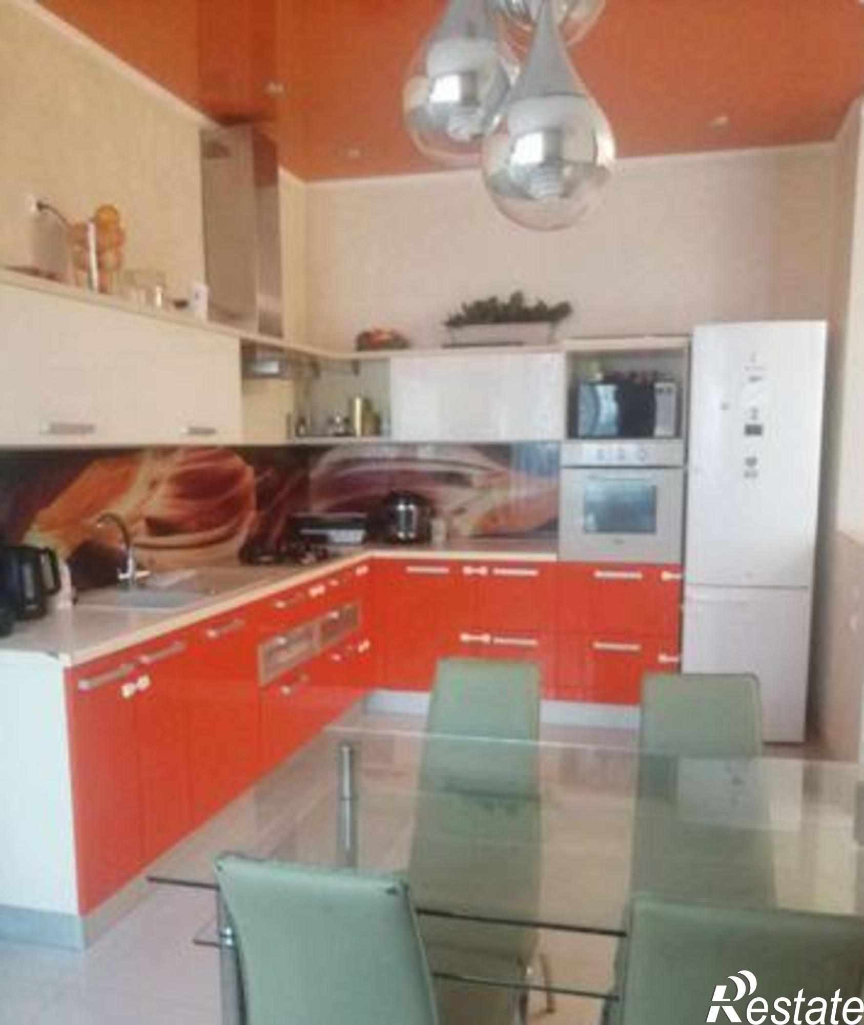Купить квартиру за 8 740 000 рублей на проспект Космонавтов, 5Б